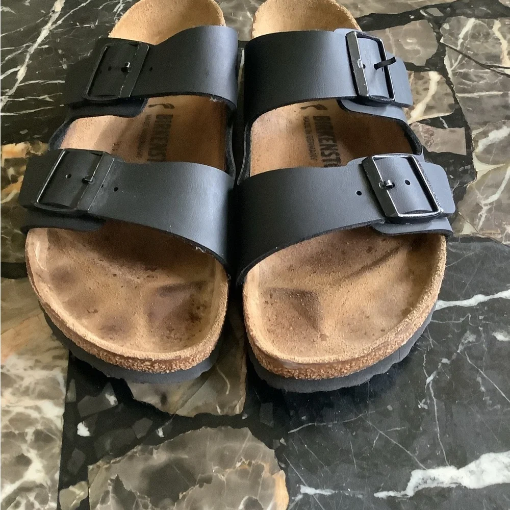 Birkenstock black on black leather dual adjustable strap Arizona sandals size 42